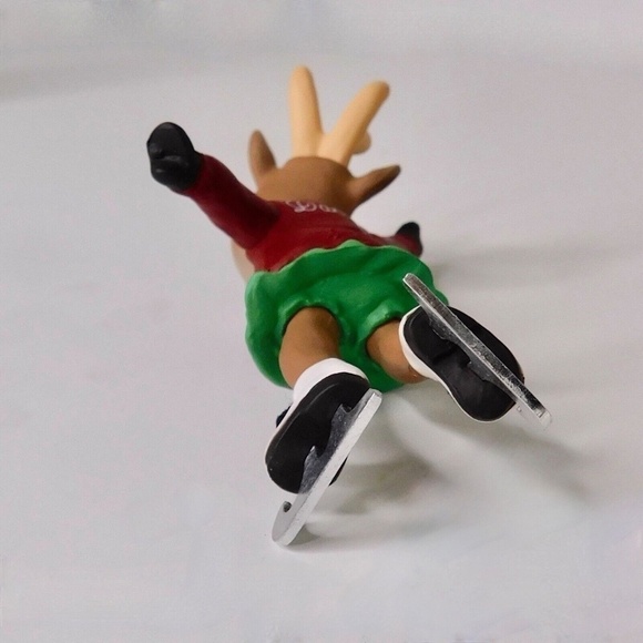 HALLMARK Vintage 1987 Collector’s Series Reindeer Champs Dancer Ice Skating - Picture 5 of 13